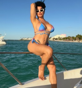 KYLIEQUEENTX